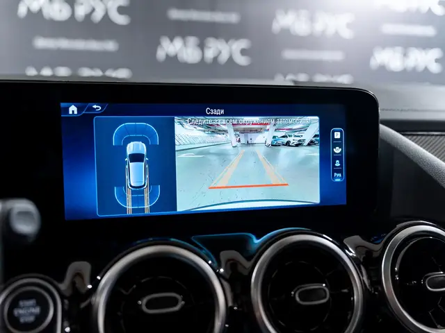 Mercedes-Benz GLA — миниатюра 17