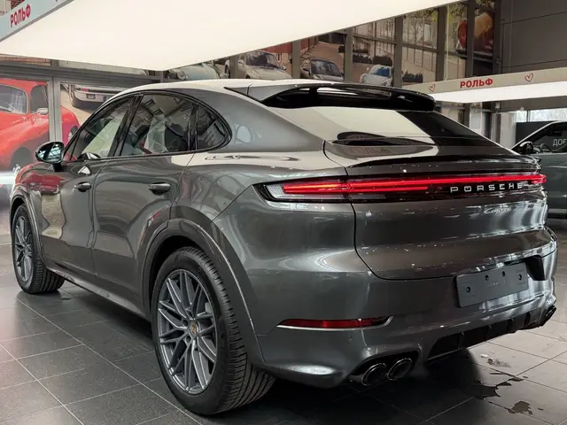 Porsche Cayenne — миниатюра 38