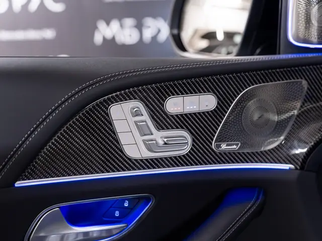 Mercedes-Benz GLS AMG — миниатюра 14