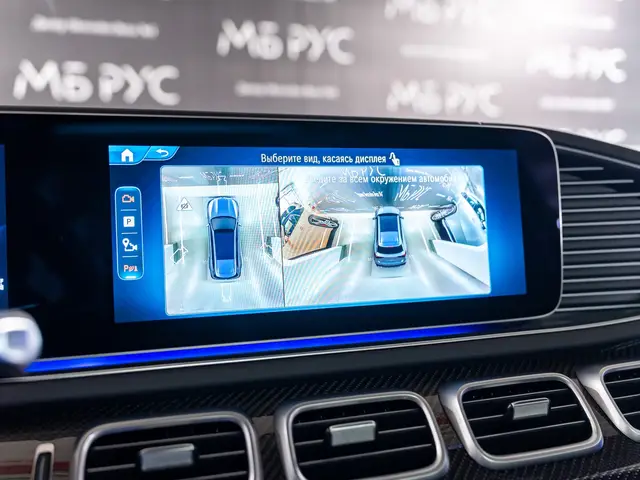 Mercedes-Benz GLS AMG — миниатюра 19