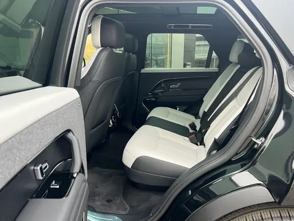 Land Rover Range Rover Sport — миниатюра 17