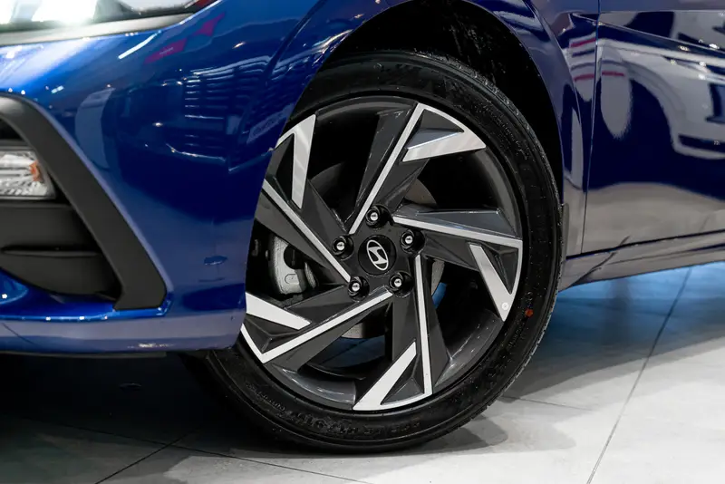 Hyundai Elantra — миниатюра 4