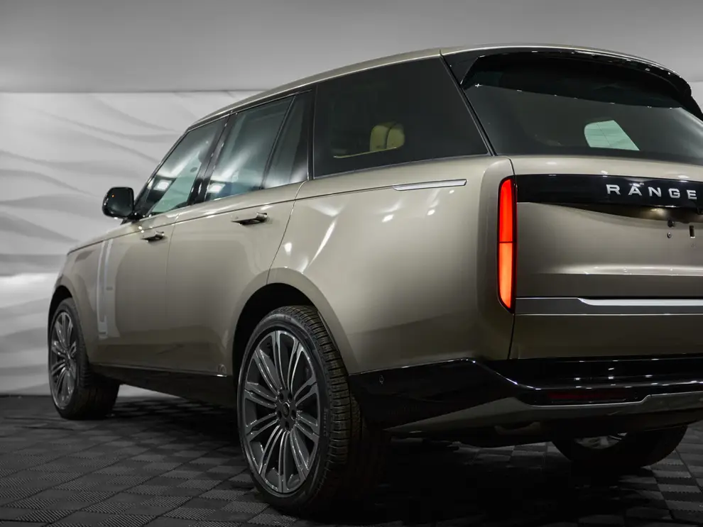 Land Rover Range Rover — миниатюра 27