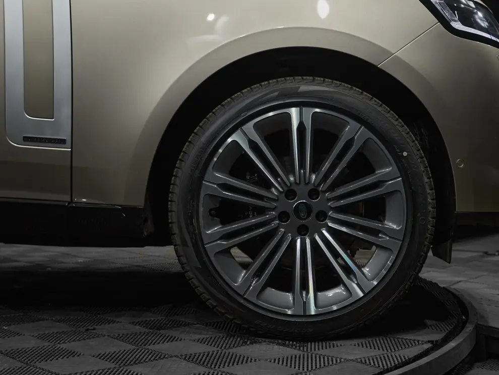 Land Rover Range Rover — миниатюра 29