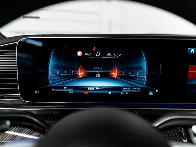 Mercedes-Benz GLE Coupe AMG — миниатюра 17