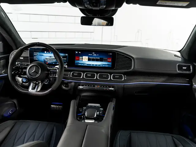 Mercedes-Benz GLE Coupe AMG — миниатюра 6