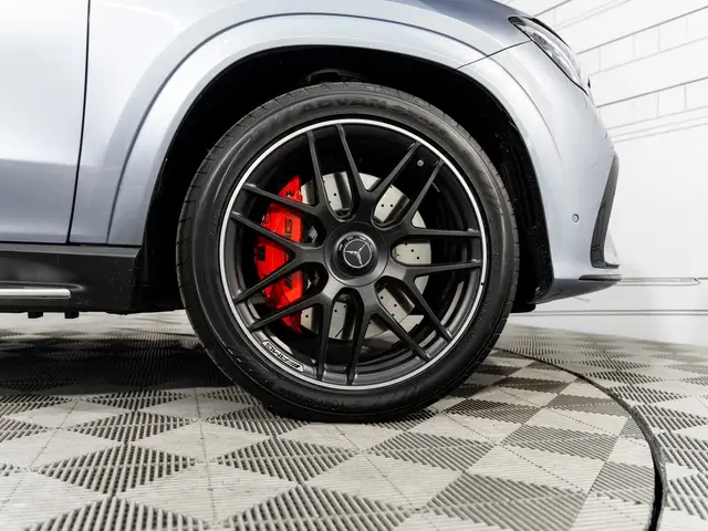 Mercedes-Benz GLE AMG — миниатюра 12