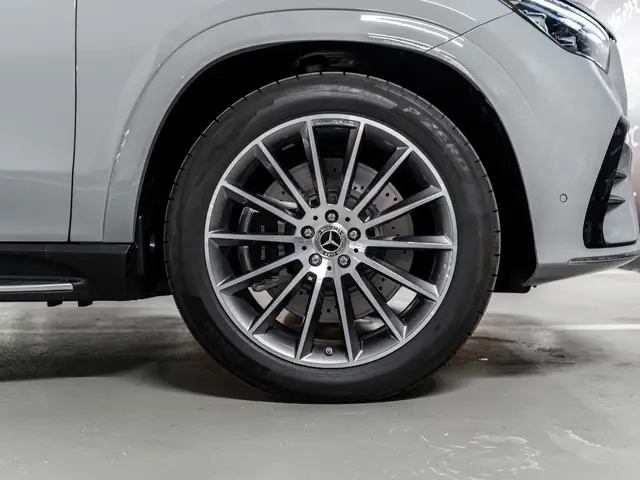 Mercedes-Benz GLE — миниатюра 31