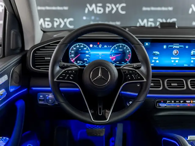 Mercedes-Benz GLE — миниатюра 36