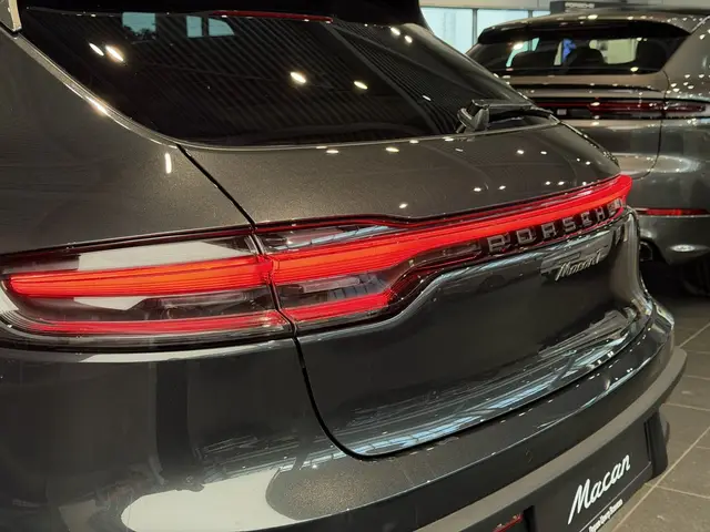 Porsche Macan — миниатюра 22