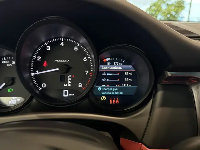 Porsche Macan — миниатюра 28