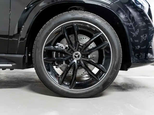 Mercedes-Benz GLE Coupe — миниатюра 32