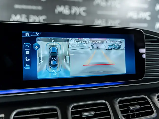 Mercedes-Benz GLE Coupe — миниатюра 38