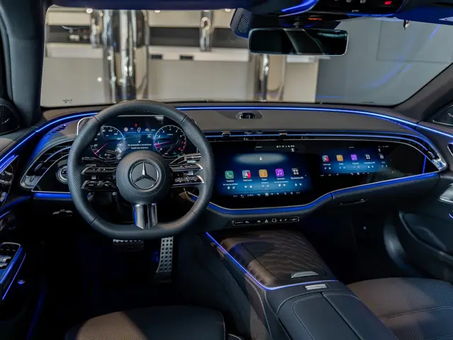 Mercedes-Benz E-Класс — миниатюра 23
