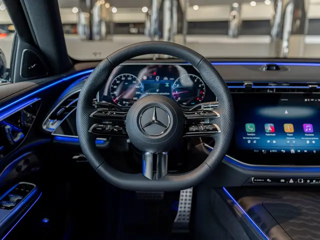 Mercedes-Benz E-Класс — миниатюра 26