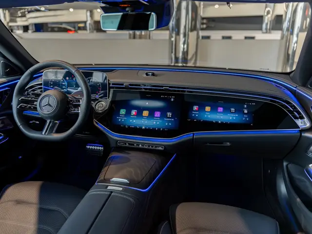 Mercedes-Benz E-Класс — миниатюра 25