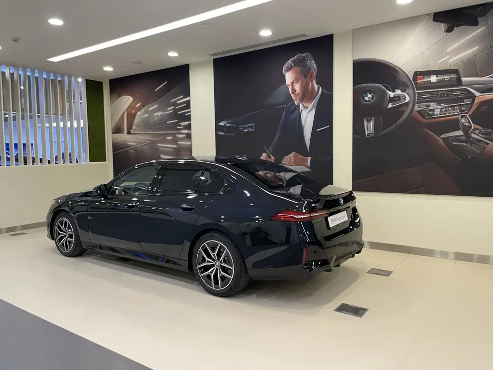BMW 5 серия — миниатюра 25
