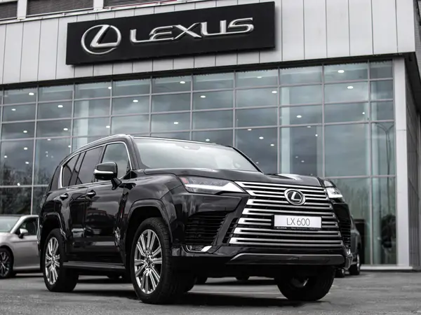 Lexus LX — миниатюра 21
