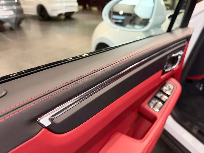 Porsche Macan — миниатюра 40