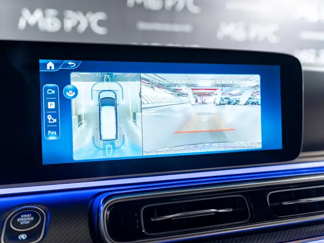 Mercedes-Benz V-Класс — миниатюра 38