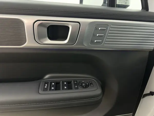 Hyundai Santa Fe — миниатюра 17