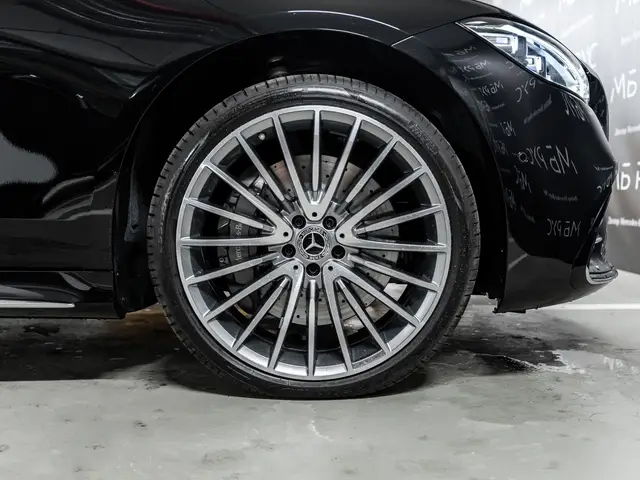 Mercedes-Benz S-Класс — миниатюра 11