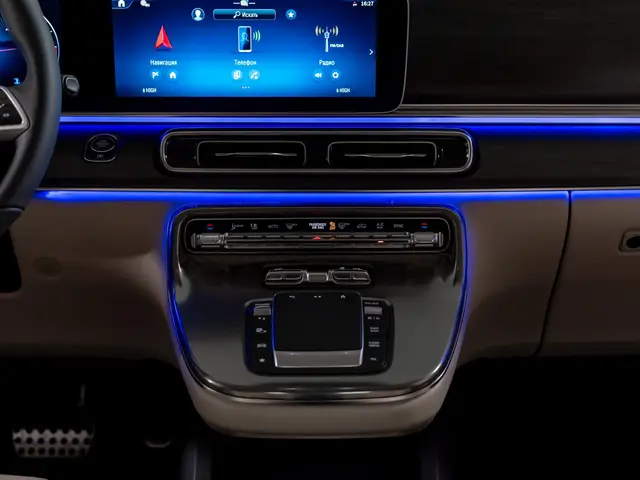 Mercedes-Benz V-Класс — миниатюра 18