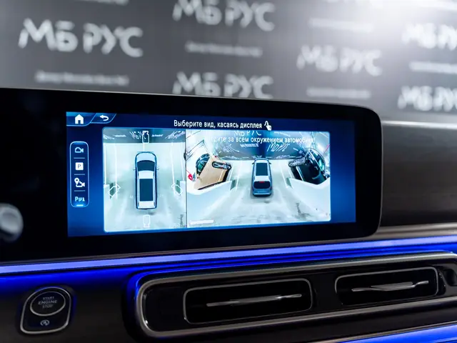 Mercedes-Benz V-Класс — миниатюра 19