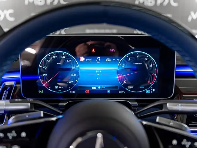 Mercedes-Benz S-Класс — миниатюра 16