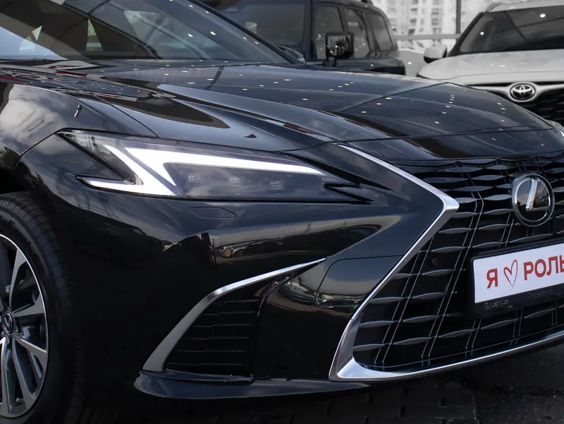 Lexus ES — миниатюра 23