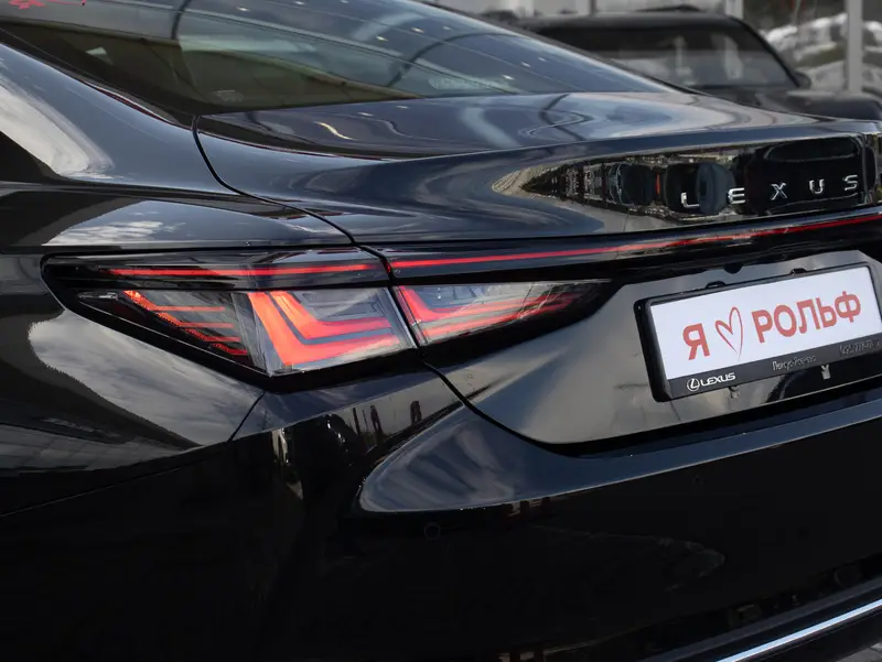Lexus ES — миниатюра 27