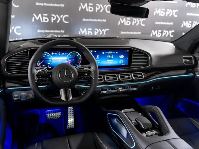 Mercedes-Benz GLS — миниатюра 37