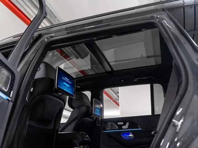 Mercedes-Benz GLS — миниатюра 36