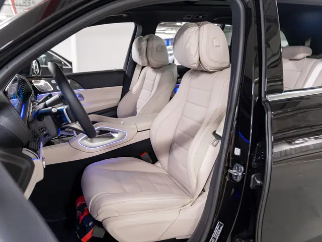 Mercedes-Benz GLS — миниатюра 17