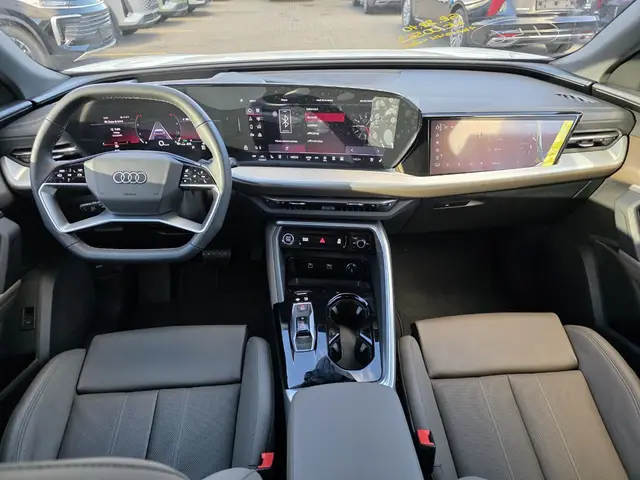 Audi Q5 Sportback — миниатюра 27