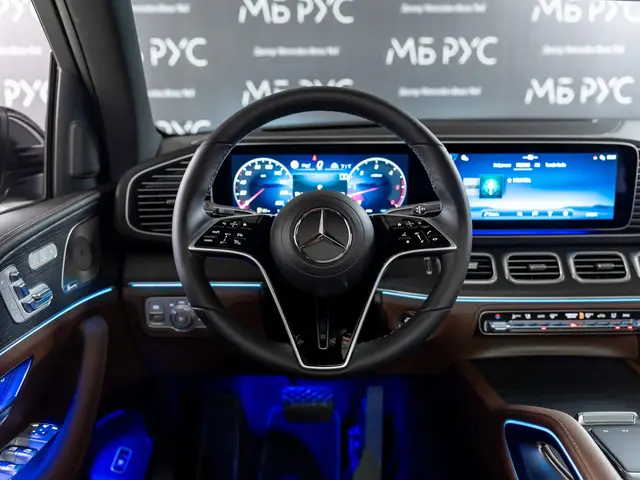 Mercedes-Benz GLE — миниатюра 11