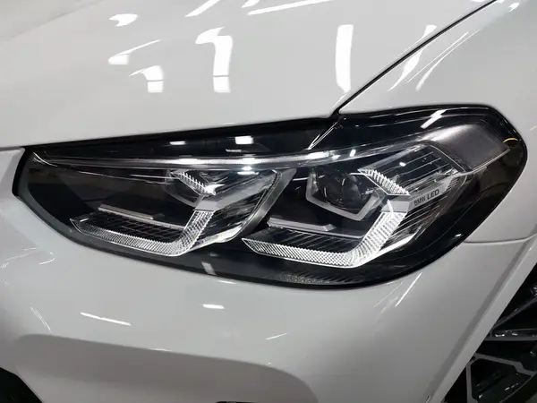 BMW X4 — миниатюра 24