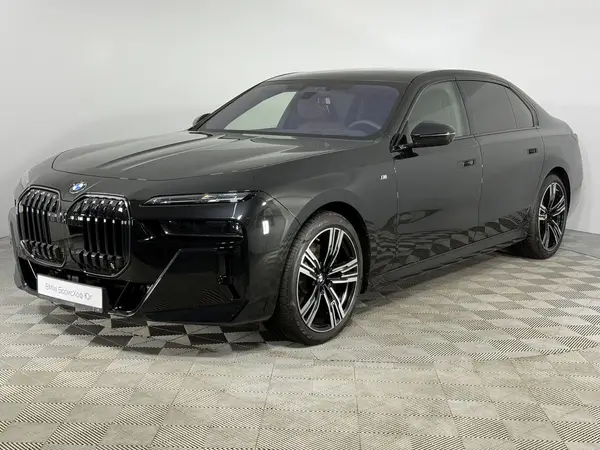 BMW 7 серия — миниатюра 30