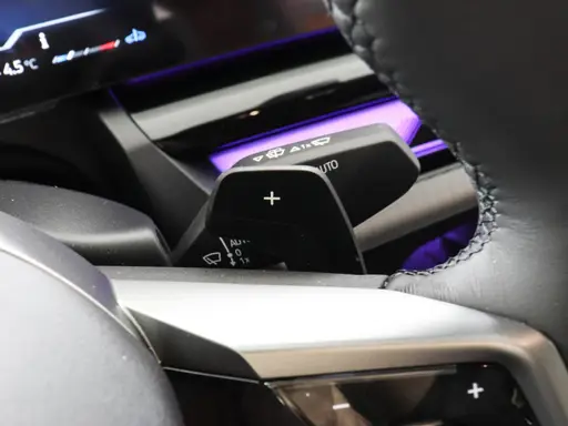 BMW 5 серия — миниатюра 17