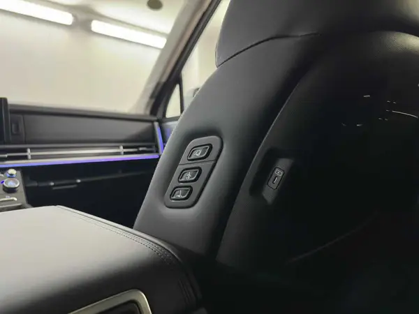 Hyundai Santa Fe — миниатюра 16