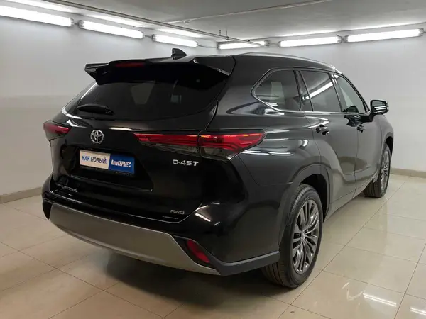 Toyota Highlander — миниатюра 21