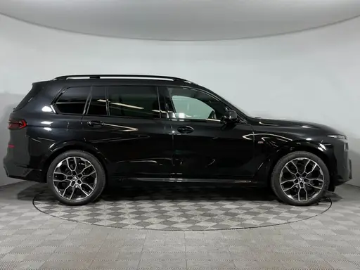 BMW X7 — миниатюра 6