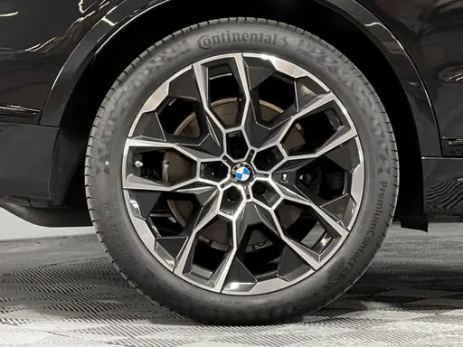 BMW X7 — миниатюра 7