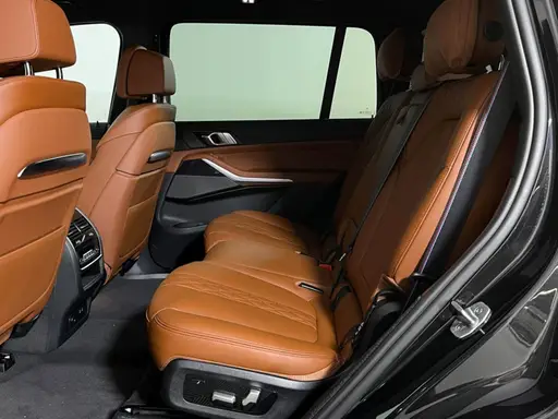 BMW X7 — миниатюра 14