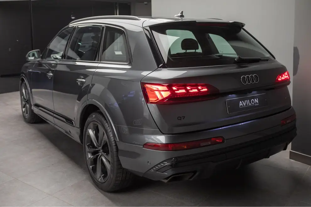 Audi Q7 — миниатюра 10