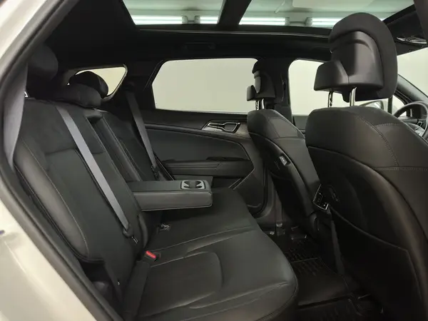 KIA Sportage — миниатюра 15