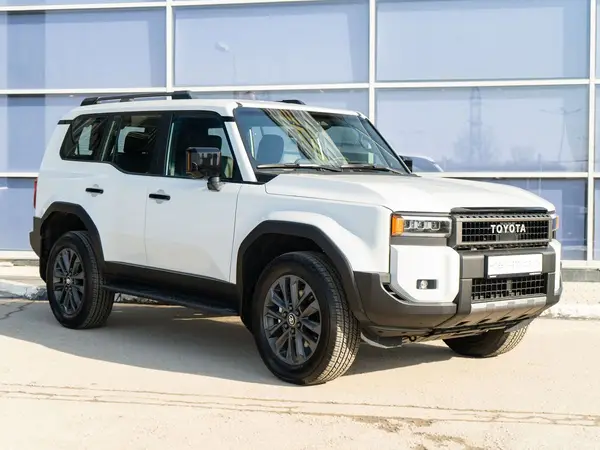 Toyota Land Cruiser Prado — миниатюра 2