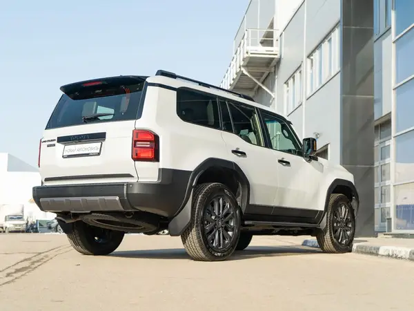 Toyota Land Cruiser Prado — миниатюра 5