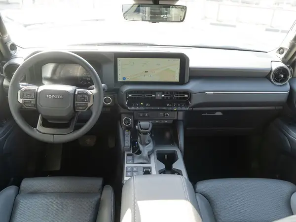 Toyota Land Cruiser Prado — миниатюра 19