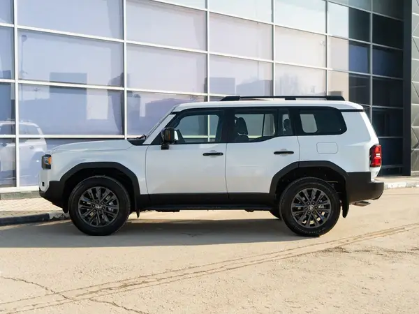 Toyota Land Cruiser Prado — миниатюра 8